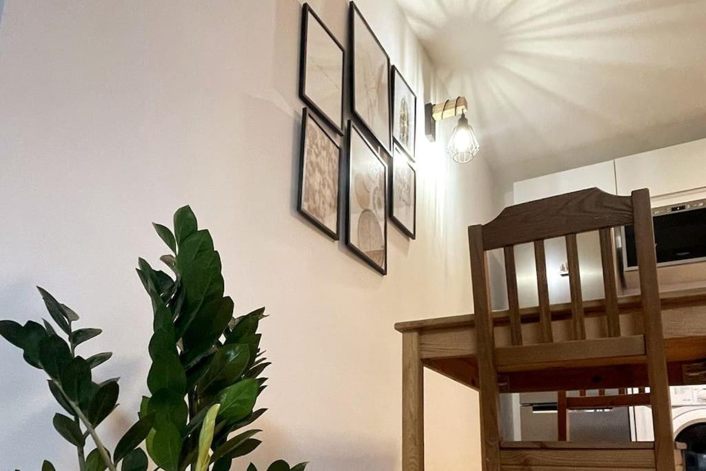 Apartamento Casa "La Piuma Di Brigida" - Porto Antico, Centro Storico, Universita Génova Exterior foto